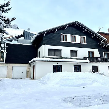 Lauranoure Appartement *