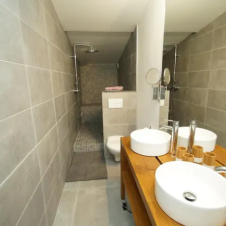 דירה Lauranoure Centre Station לס דה-אלפס