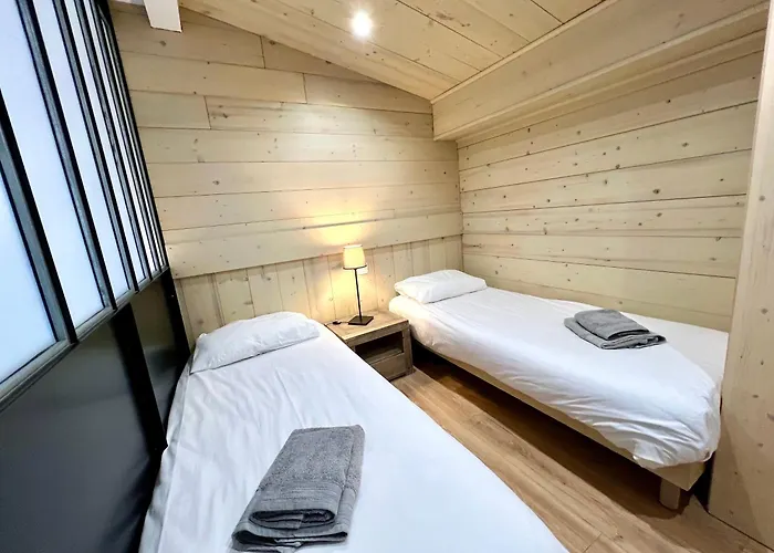 Lauranoure Centre Station A 150 M Du Jandri 3s Apartmán *