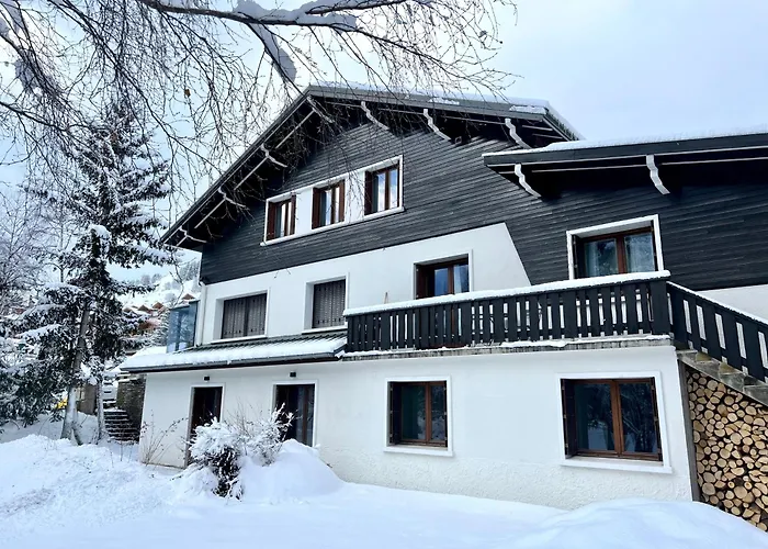 Lauranoure Centre Station A 150 M Du Jandri 3s *