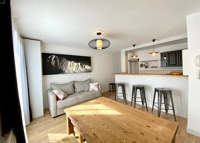 Lauranoure Centre Station A 150 M Du Jandri 3s Apartment