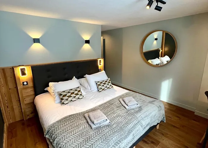 Lauranoure Centre Station A 150 M Du Jandri 3s *