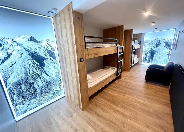 Апартаменты Lauranoure Centre Station A 150 M Du Jandri 3s *